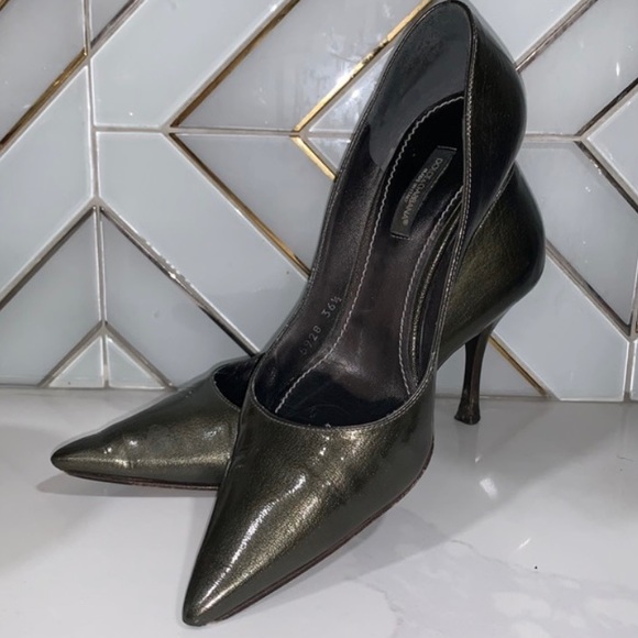 Dolce & Gabbana pointed toe stiletto high heeled pumps. - Picture 16 of 16